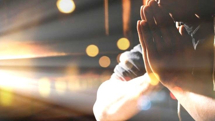 Acércate a Dios en oración